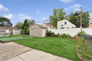 76-43 265th St, New York, NY 11040 - Photo 22
