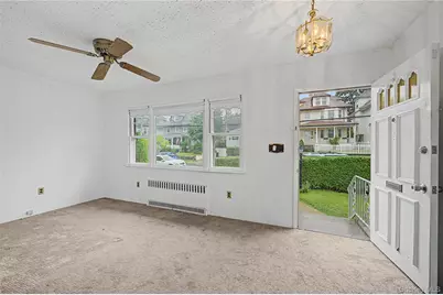 40 Dewey Avenue, New Rochelle, NY 10801 - Photo 2