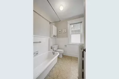 40 Dewey Avenue, New Rochelle, NY 10801 - Photo 14