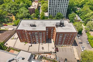 2736 Independence Ave, Bronx, NY 10463 - Photo 16