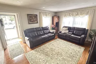 706 Partridge Ave, West Hempstead, NY 11552 - Photo 8