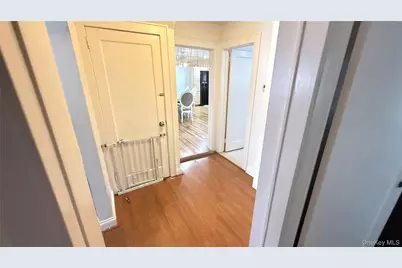 706 Partridge Avenue, West Hempstead, NY 11552 - Photo 20