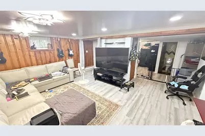 706 Partridge Avenue, West Hempstead, NY 11552 - Photo 26