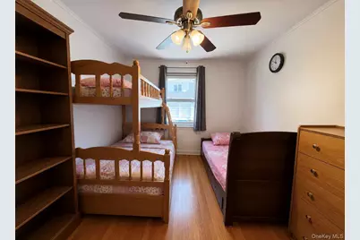 146-23 22nd Avenue, Whitestone, NY 11357 - Photo 10