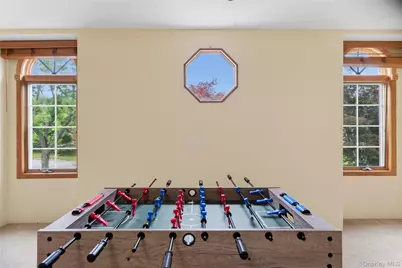 46 Falcon Drive, Hauppauge, NY 11788 - Photo 24