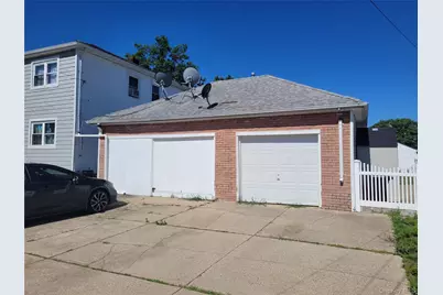 380 Hill Avenue, Elmont, NY 11003 - Photo 8