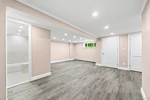 17 Wren Dr, Woodbury, NY 11797 - Photo 14