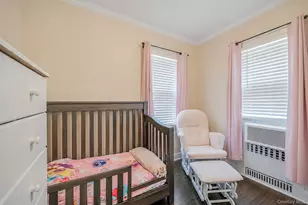 159 Iris Ave, Floral Park, NY 11001 - Photo 16