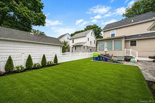 159 Iris Ave, Floral Park, NY 11001 - Photo 26