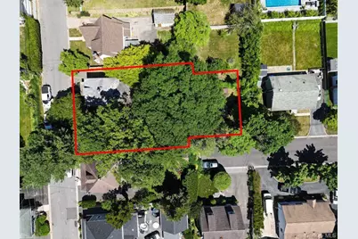 51 Cross Street, Locust Valley, NY 11560 - Photo 18