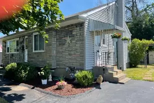 8 Rochelle Ct, Stony Point, NY 10980 - Photo 2