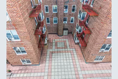8333 Austin Street #6R, Kew Gardens, NY 14415 - Photo 26