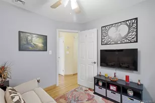 194 Willis Ave., Floral Park, NY 11001 - Photo 8