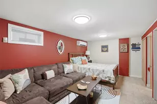 194 Willis Ave., Floral Park, NY 11001 - Photo 18