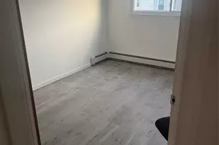 69-47 Hillmeyer Ave, Arverne, NY 11692 - Photo 8