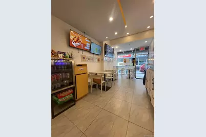 790 Manhattan Avenue, Brooklyn, NY 11222 - Photo 2