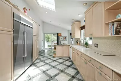 20 Oak Street, Saint James, NY 11780 - Photo 18