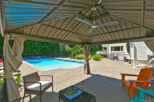 20 Oak St, Saint James, NY 11780 - Photo 48
