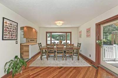 20 Oak Street, Saint James, NY 11780 - Photo 20