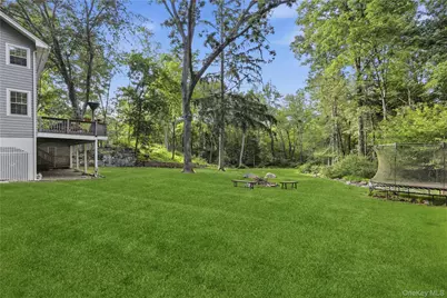 131 Douglas Road, Chappaqua, NY 10514 - Photo 24
