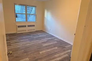 34-09 30th St, Astoria, NY 11106 - Photo 12