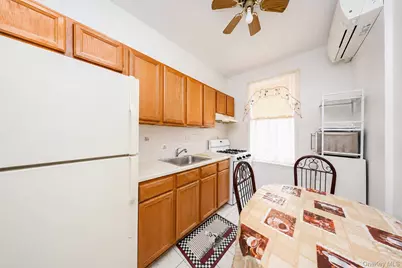 1432 70th Street, Brooklyn, NY 11228 - Photo 18