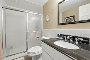 11 Cliftwood Dr, Huntington, NY 11743 - Photo 14