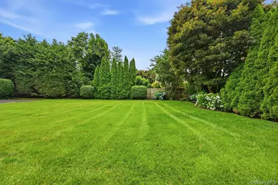 11 Cliftwood Drive, Huntington, NY 11743 - Photo 24