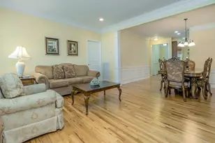 87 Paget Ln, Massapequa, NY 11758 - Photo 14