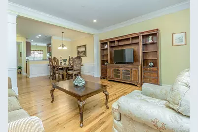 87 Paget Lane, Massapequa, NY 11758 - Photo 12