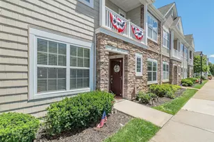 87 Paget Ln, Massapequa, NY 11758 - Photo 2