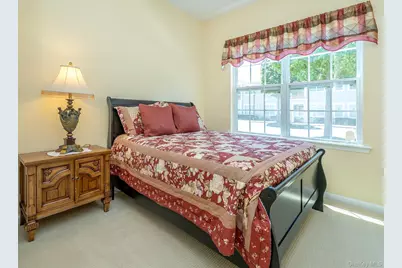 87 Paget Lane, Massapequa, NY 11758 - Photo 20