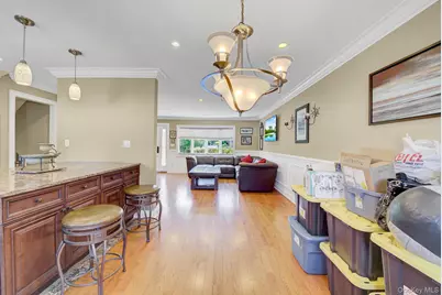 6 Oxford Avenue, Massapequa, NY 11758 - Photo 8