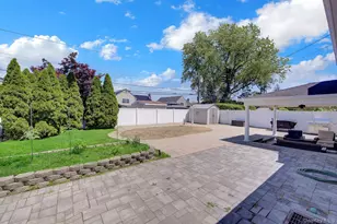 6 Oxford Ave, Massapequa, NY 11758 - Photo 26