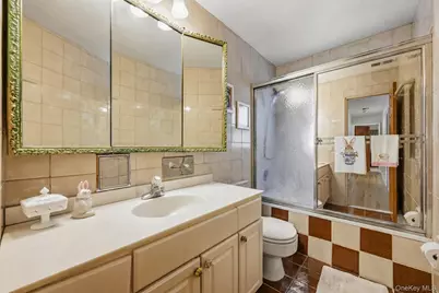 2590 Darnley Place, Yorktown Heights, NY 10598 - Photo 32