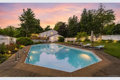2590 Darnley Place, Yorktown Heights, NY 10598 - Photo 2