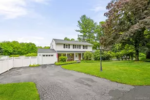 2590 Darnley Pl, Yorktown Heights, NY 10598 - Photo 42