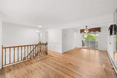 142 Mohican Avenue, Ronkonkoma, NY 11779 - Photo 10