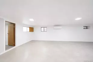 1430 70th St, Brooklyn, NY 11228 - Photo 10