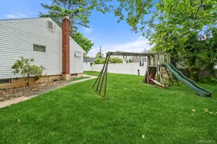 26 Sheridan St, Old Bethpage, NY 11804 - Photo 26
