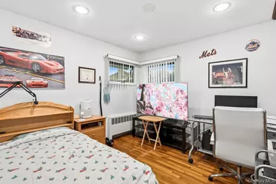 26 Sheridan Street, Old Bethpage, NY 11804 - Photo 18