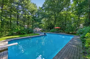 2108 Edge Rd, Muttontown, NY 11791 - Photo 32