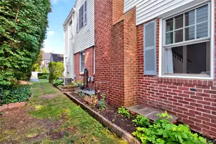 21 Travers St, Manhasset, NY 11030 - Photo 26