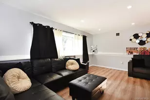 10 Miller Ave, Central Islip, NY 11722 - Photo 16