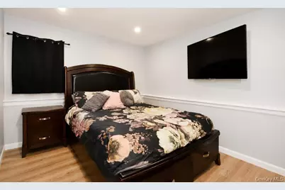 10 Miller Avenue, Central Islip, NY 11722 - Photo 22