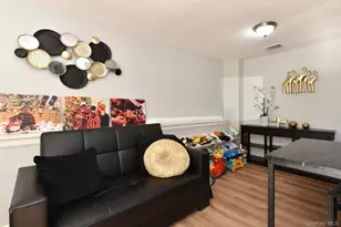 10 Miller Ave, Central Islip, NY 11722 - Photo 18