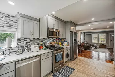 41 Moffitt Boulevard, East Islip, NY 11730 - Photo 12
