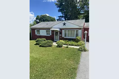 158 Violet Avenue, Poughkeepsie, NY 12601 - Photo 1