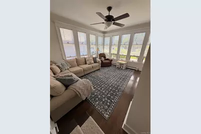 379 Blossom Street, Holbrook, NY 11741 - Photo 10