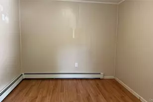 417 Baker St, Poughkeepsie, NY 12603 - Photo 4